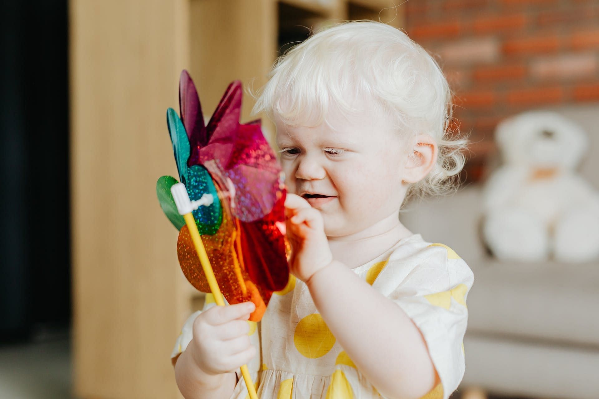 Albinism (Image via Pexels/Karolina Grabowska)